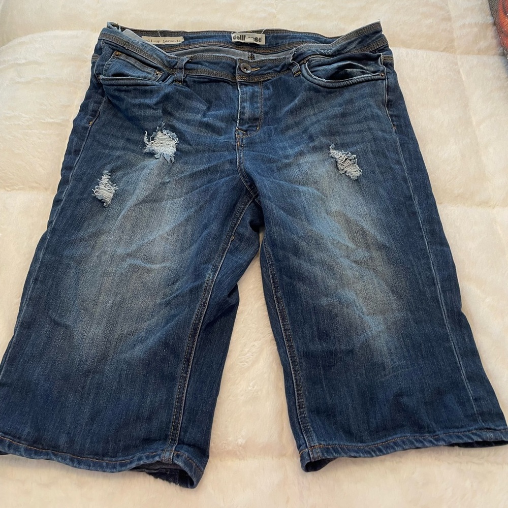 Dollhouse Roll Up Bermuda Shorts
